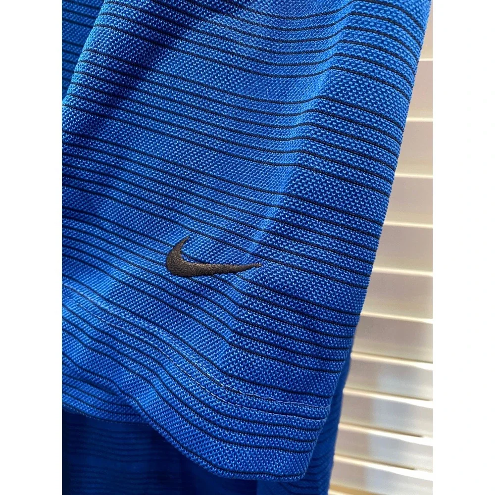 Nike Golf Dri-FIT Polo Shirt Athletic Fit Striped Blue Black Golfing Mens Size M